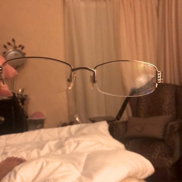 DEREON frames slightly used